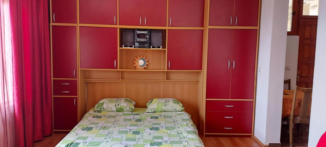 Vesna'S Dream Appartement Budva Buitenkant foto