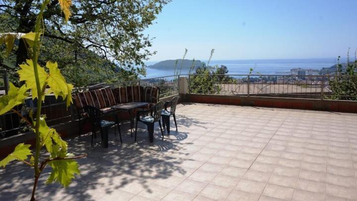 Vesna'S Dream Appartement Budva Buitenkant foto