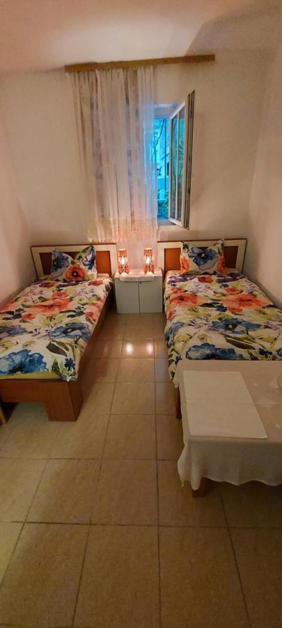 Vesna'S Dream Appartement Budva Kamer foto